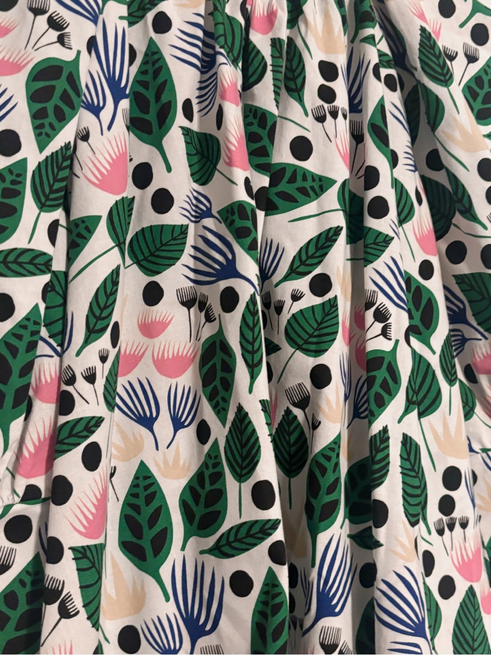 Tish Cox Leaf & Bloom Puff Sleeve Blouse - Green/Pink on Cream - Picture 3 of 8